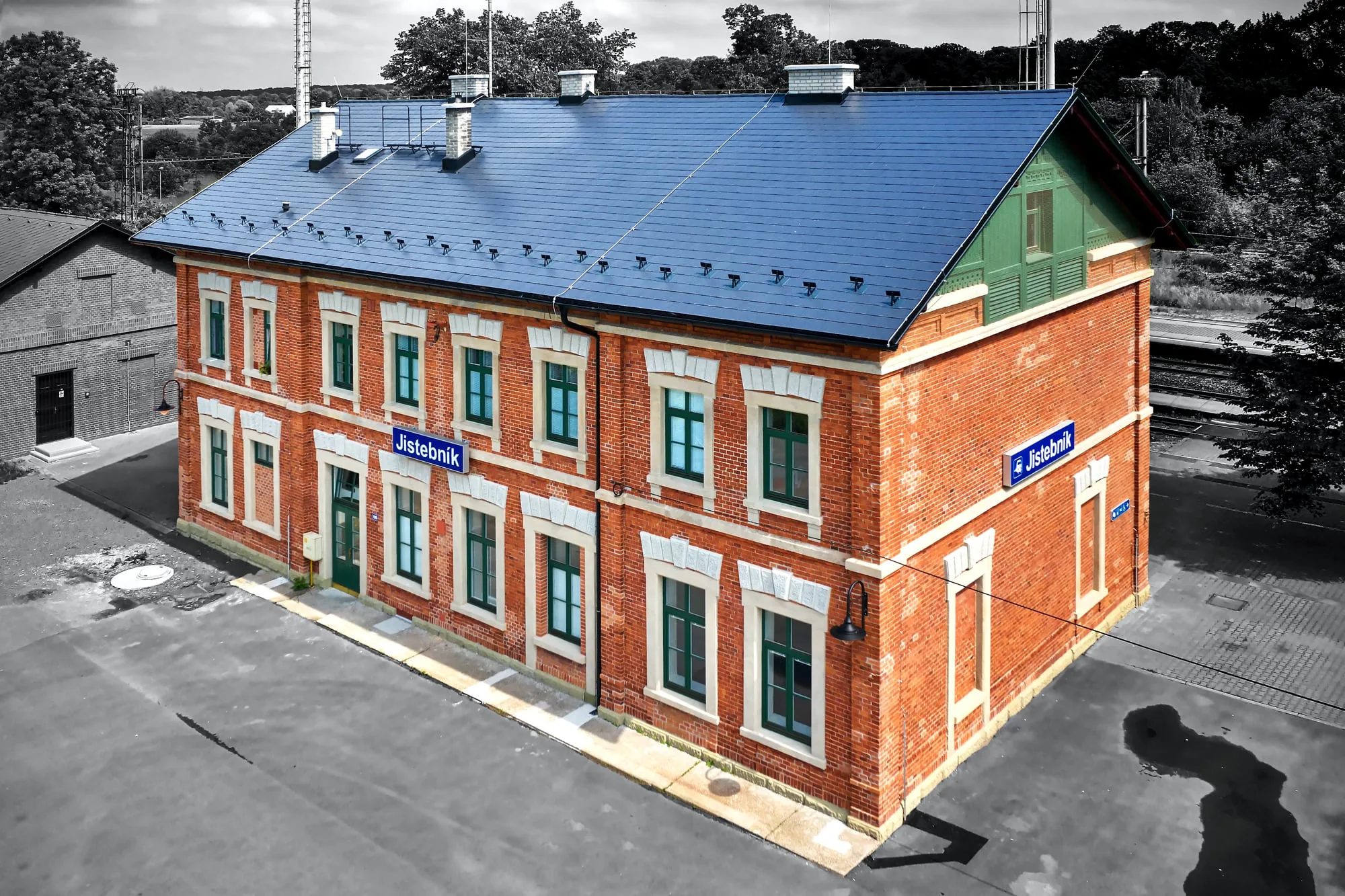 Železniční stanice Jistebník